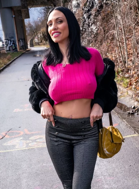 Giulia Diamond
