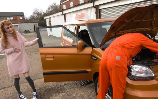 Minx squirts on mechanics big cock