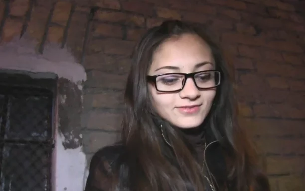 Hottie with glasses fucks for cash