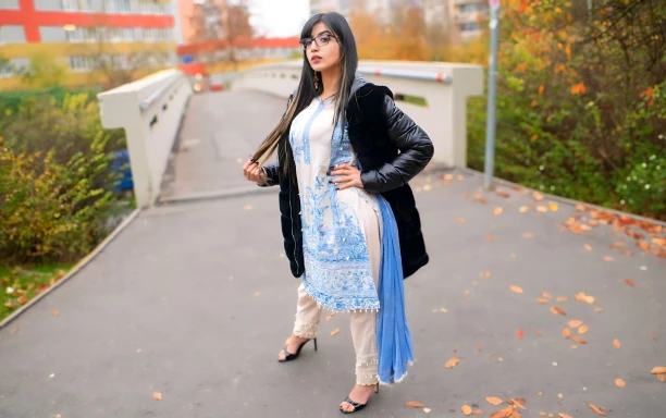 The Present in the Pocket